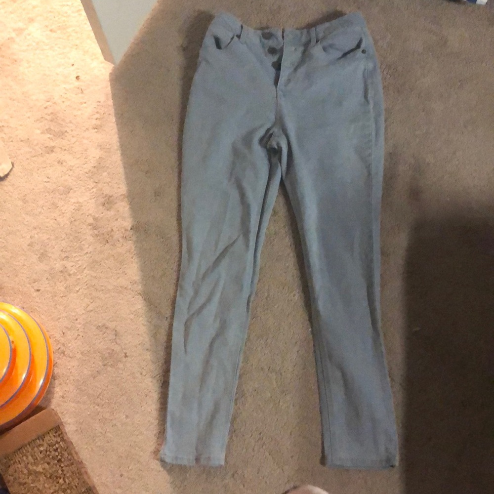 Skinny jeans